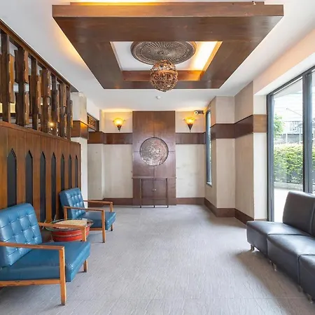 B2 Nimman Premier Hotel